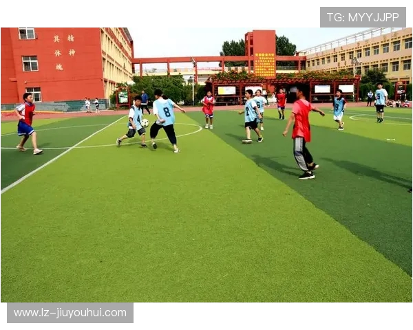 奋进绿茵逐梦青春佳县中学足球精神闪耀新时代